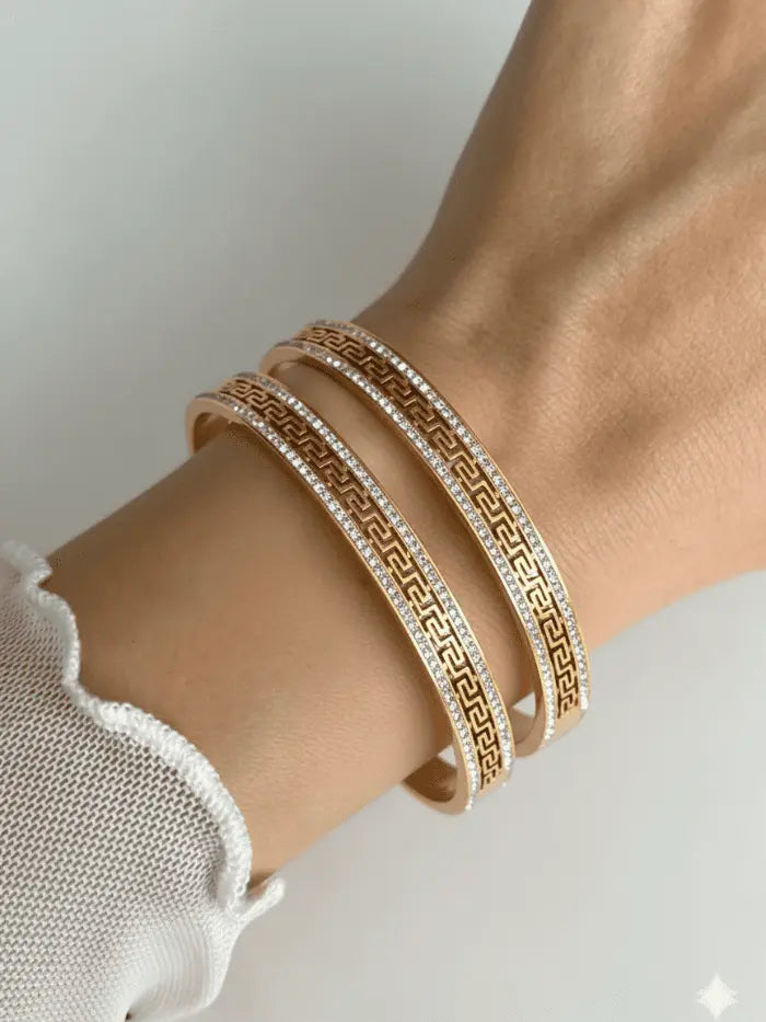 bracelete meandro cravejado