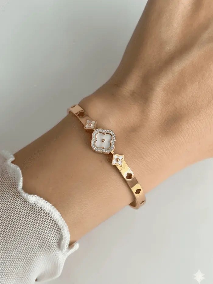 bracelete trevo de madrepérola luxo