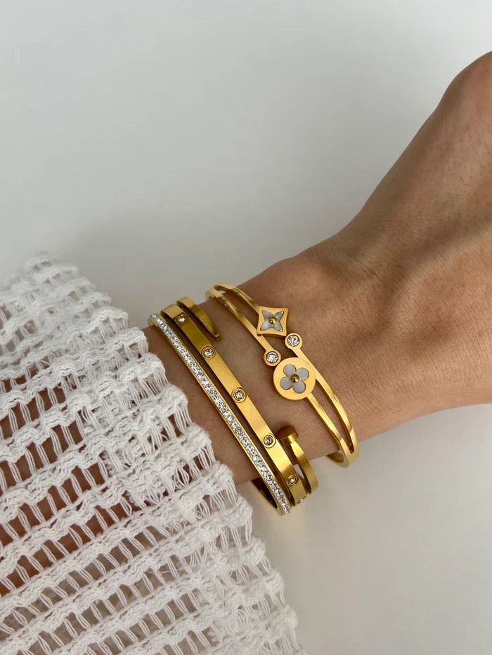 bracelete trevo de elegância