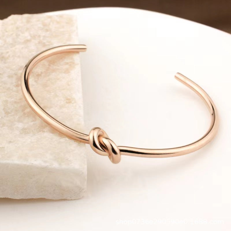 bracelete nó do amor