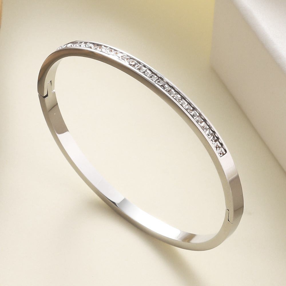 bracelete elegância cravejada