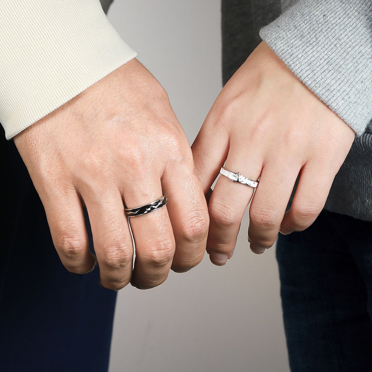 alianças montanha & pássaro