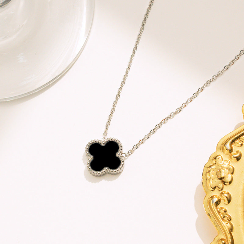 colar solitário trevo luxo