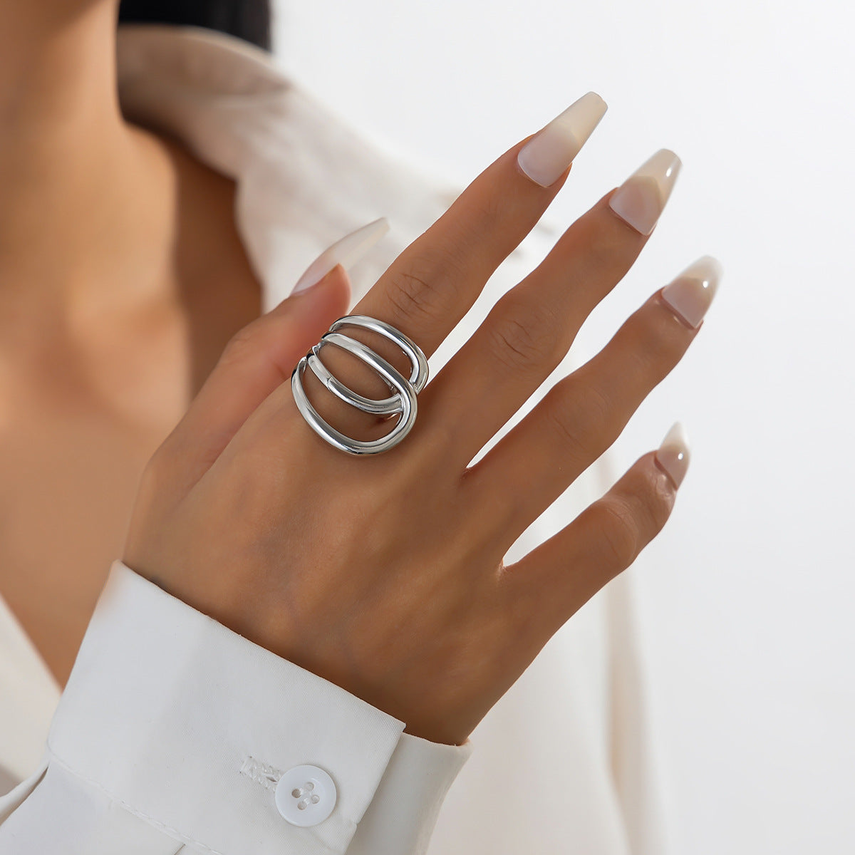 anel bold vazado waves prateado