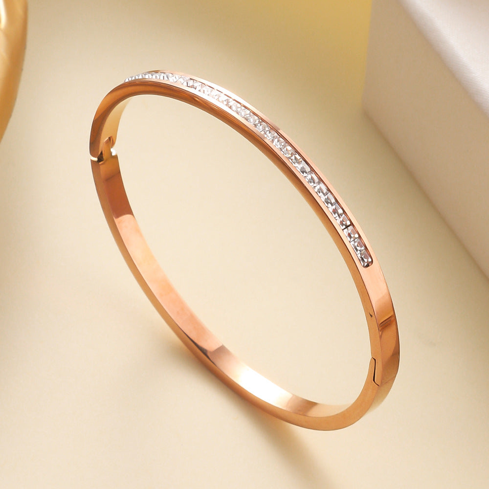 bracelete elegância cravejada